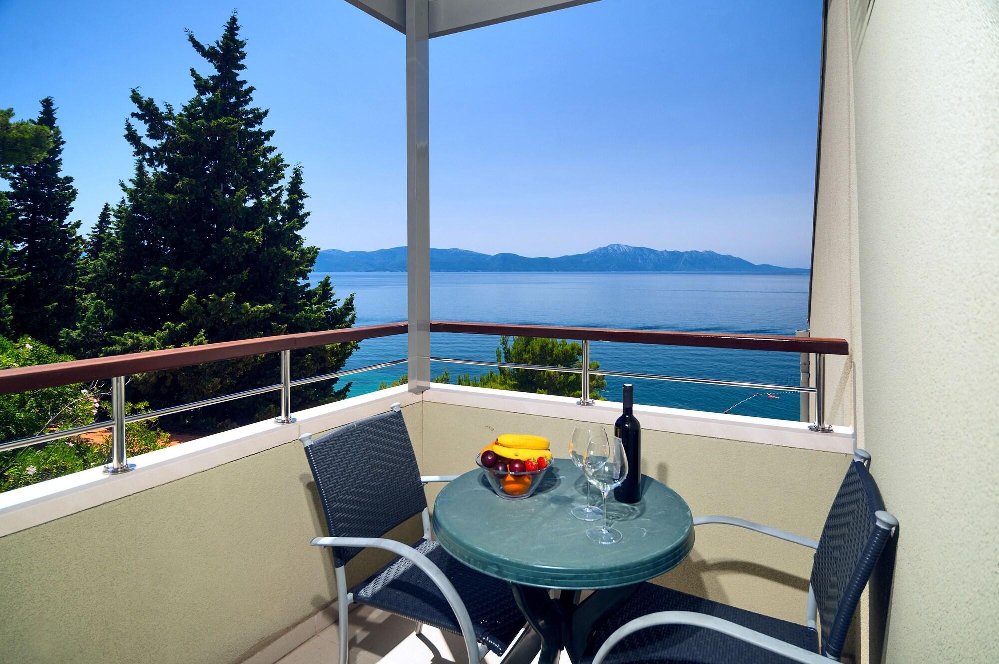 Hotel Saudade Gradac  Exterior foto