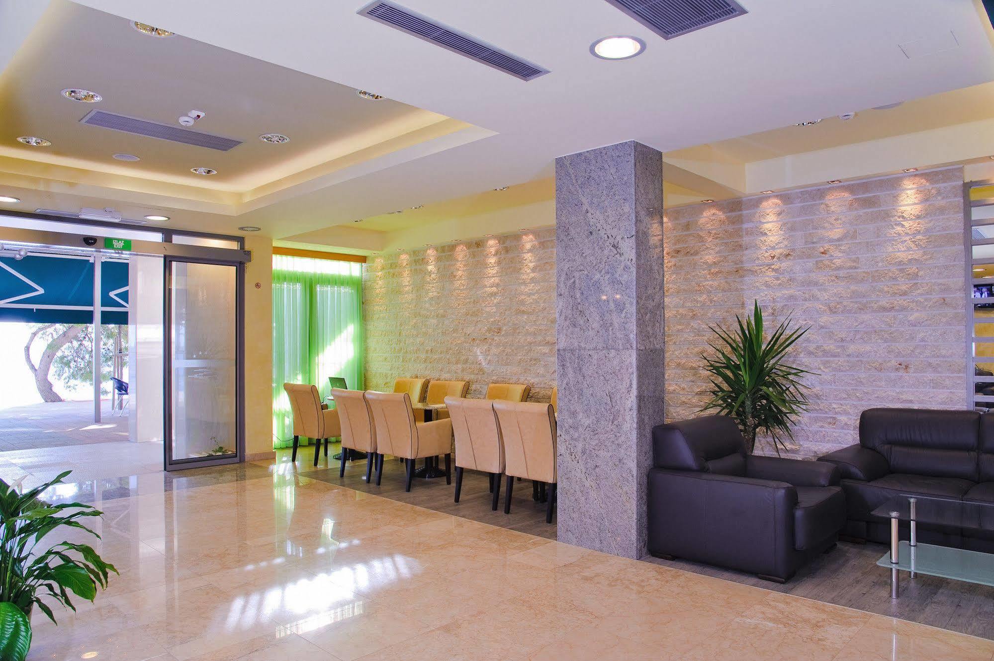 Hotel Saudade Gradac  Exterior foto